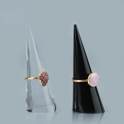 Custom Đen Acrylic Cone Ring Holder Plexiglass Cone Holder cho cửa hàng trang sức